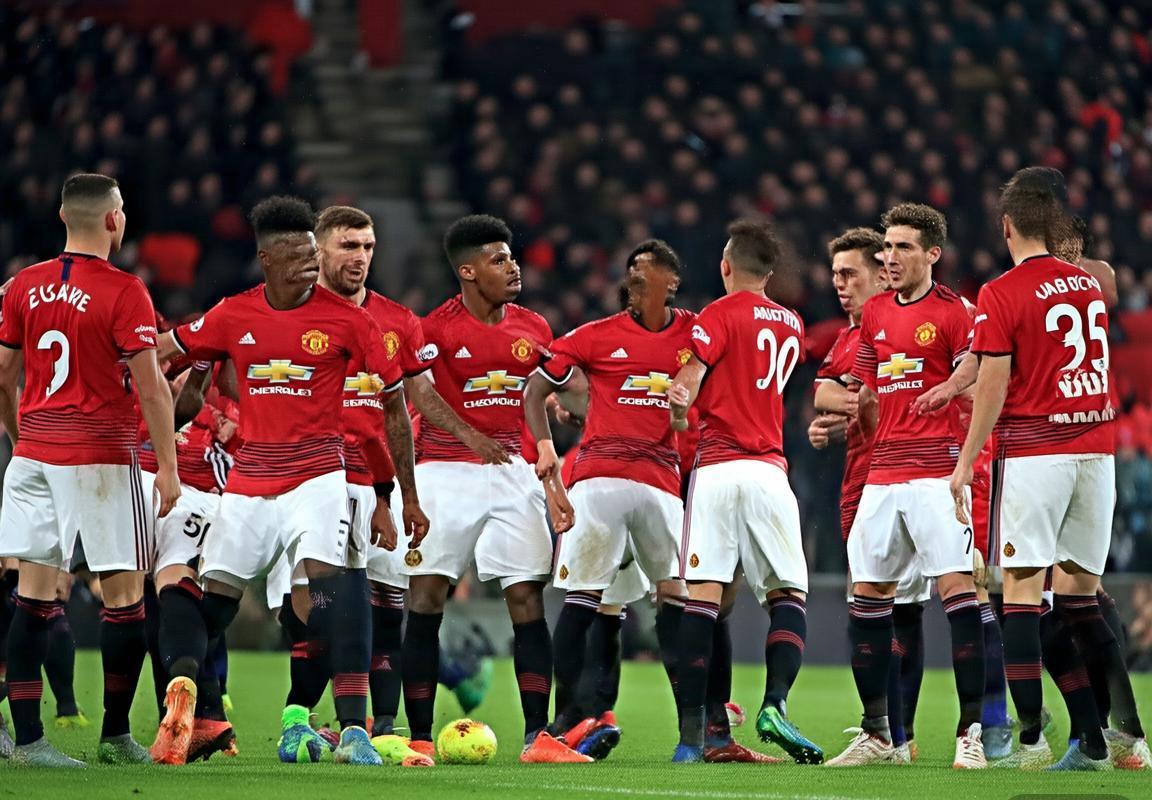 曼联创英超单场零进球射门纪录！进攻效率低下+射门转化率垫底，阿莫林帅位危机与更衣室矛盾全面爆发